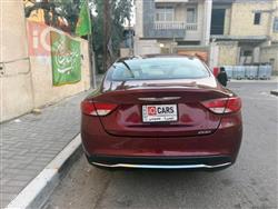 Chrysler 200